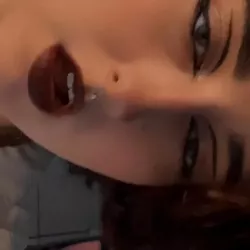 Vidéo similaire de _s3xy_devil_