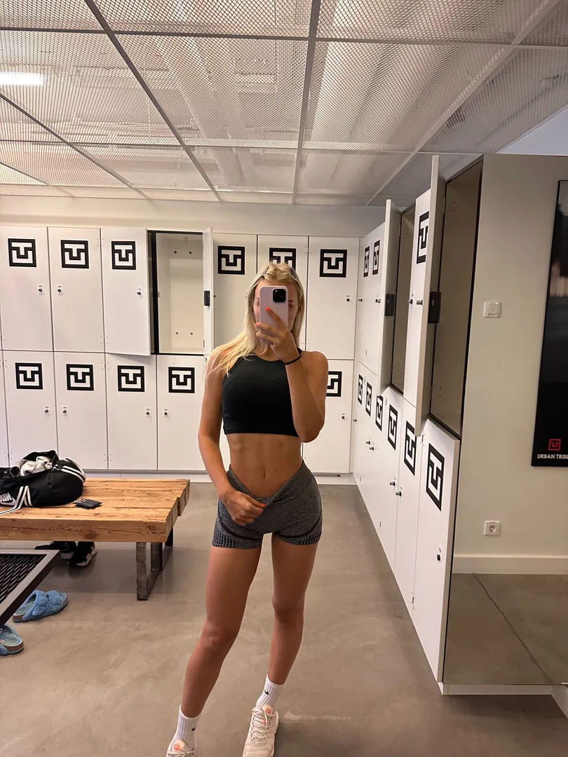 Alexisshv nude leak — photo porn MYM de Alexisshv nue