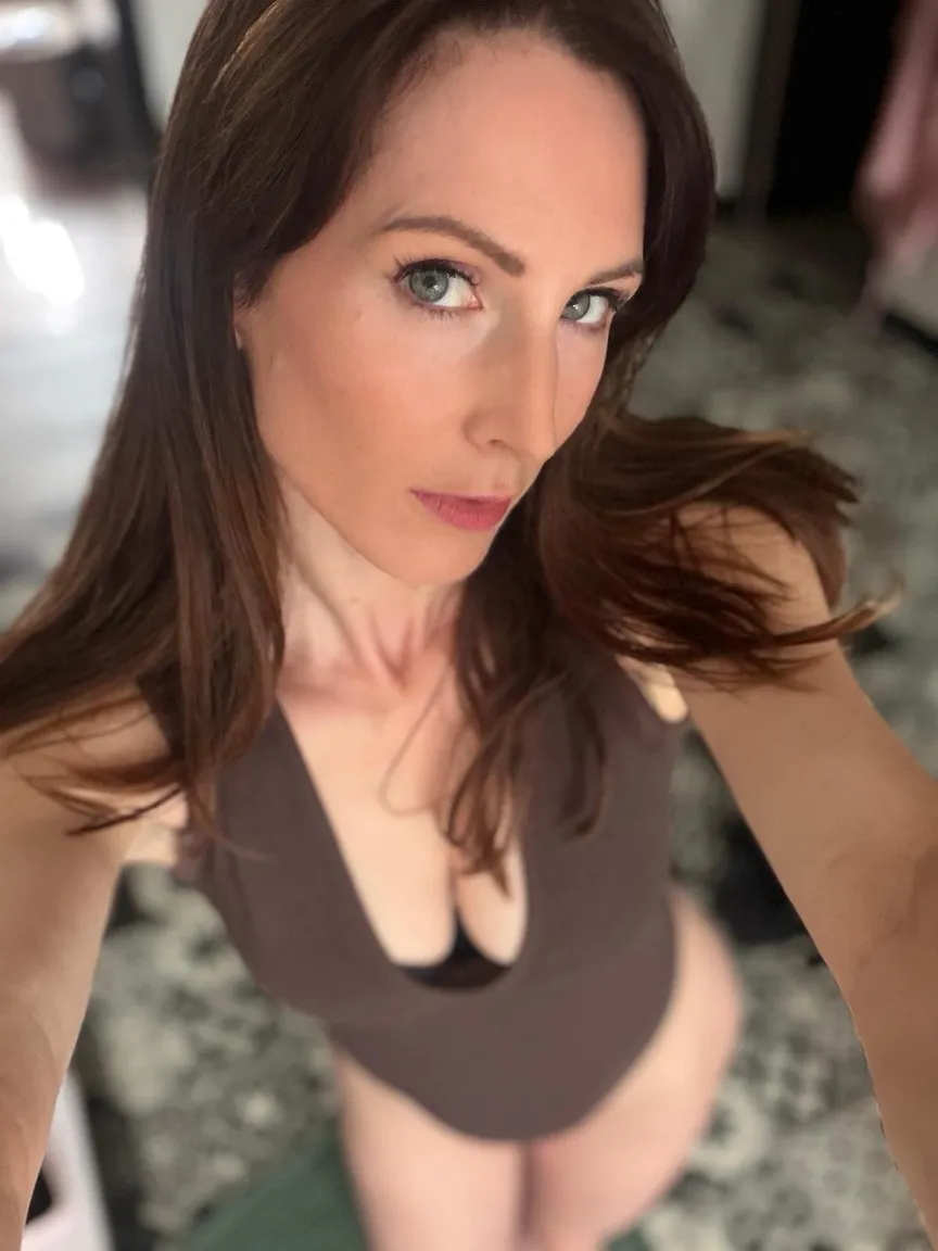 Alicesworld nude leak — photo porn MYM de Alicesworld nue