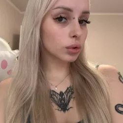 Média similaire de Alinakittenmeow