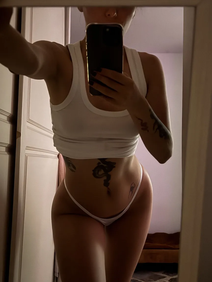 Alinarose nude leak — photo porn MYM de Alinarose nue
