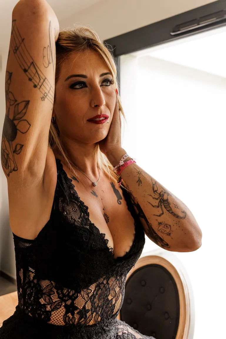 Alyajames nude leak — photo porn MYM de Alyajames nue