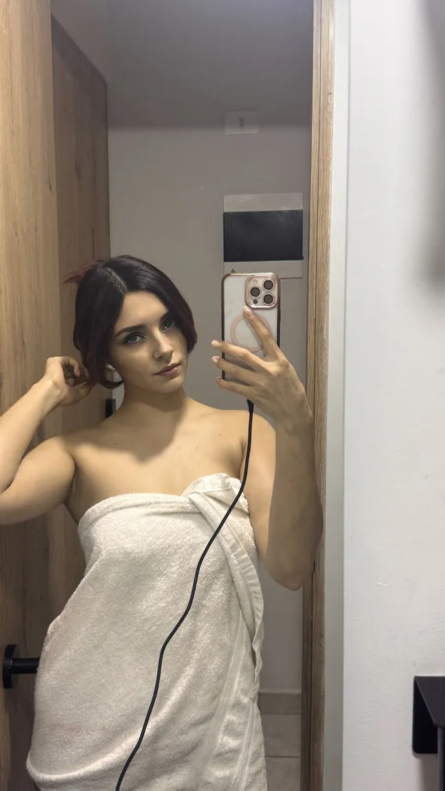 Ambrecharney nude leak — photo porn MYM de Ambrecharney nue