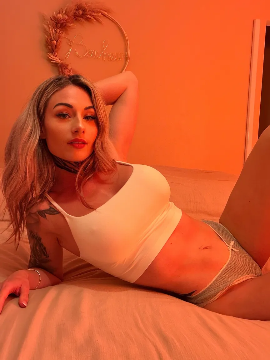 Anaisdupres nude leak — photo porn MYM de Anaisdupres nue
