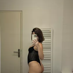 Angelyss nude — photo porn leak MYM