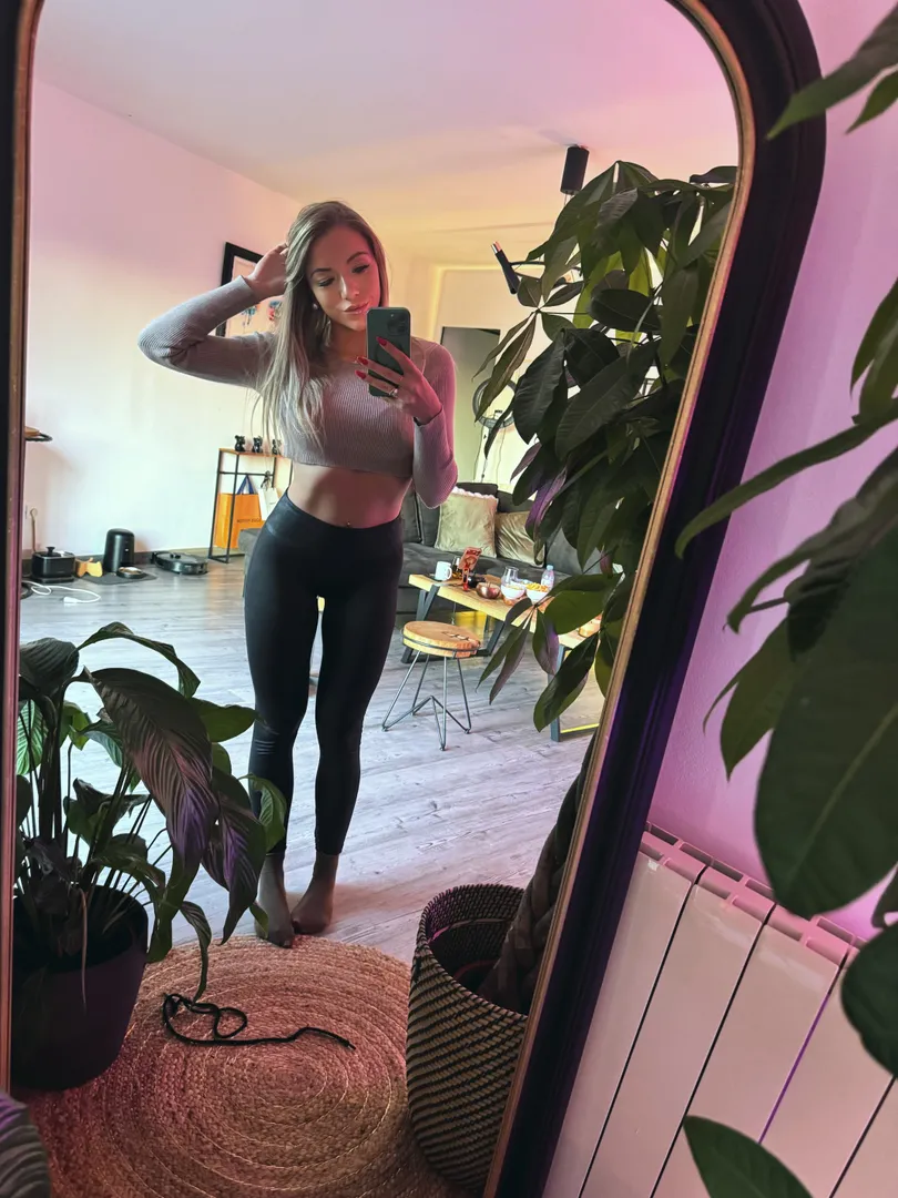 Photo de Ashley_officiel02 - MYM