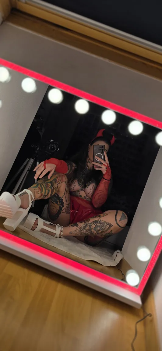 Badbitchtattooed nude leak — photo porn MYM de Badbitchtattooed nue