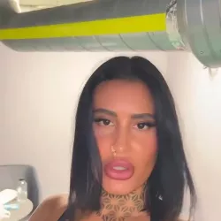Barbiejoy nude — vidéo porn leak MYM