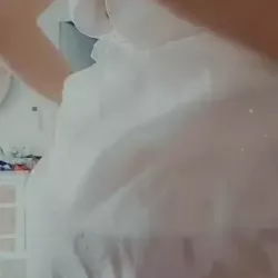 Vidéo similaire de Bbmarie