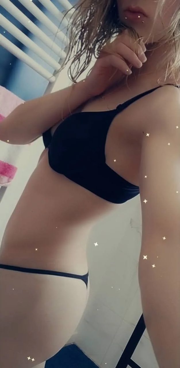 Blondinette nude leak — photo porn MYM de Blondinette nue