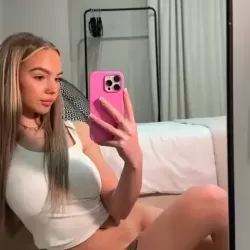 Charlllxox nude — vidéo porn leak MYM