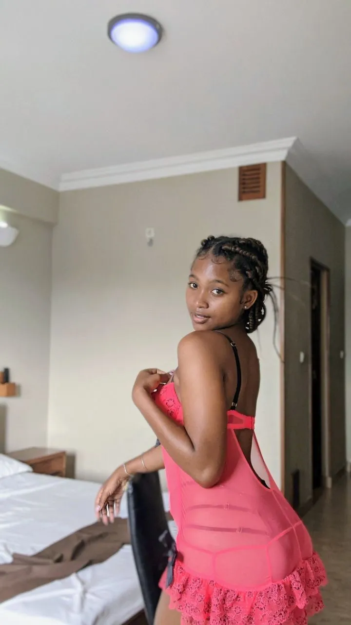 Chloe_usca nude leak — photo porn MYM de Chloe_usca nue