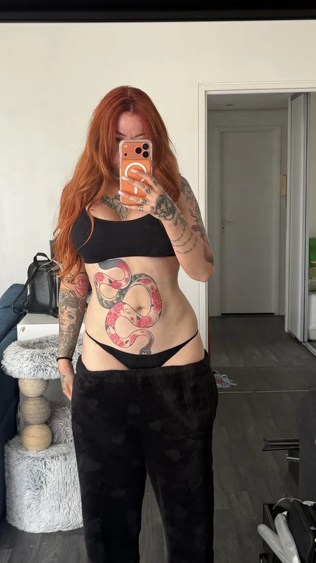 Chloeclanie nude leak — photo porn MYM de Chloeclanie nue