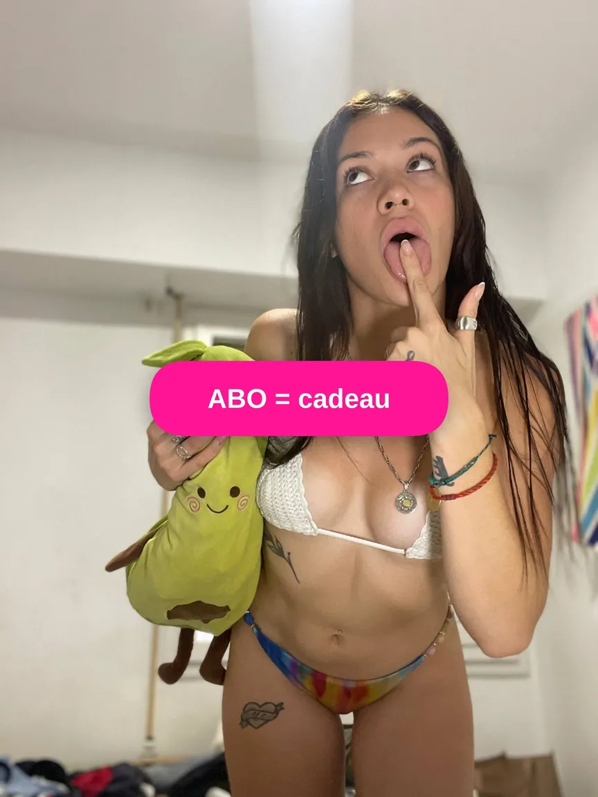 Chloepatre nude leak — photo porn MYM de Chloepatre nue