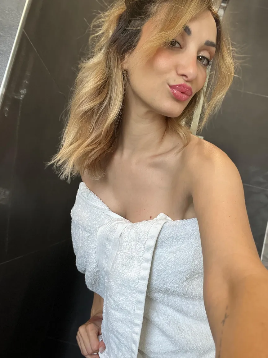 Chloesanchez nude leak — photo porn MYM de Chloesanchez nue