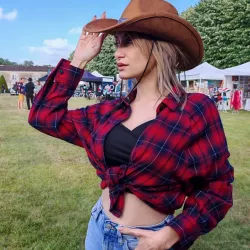 Chloesanchez nude — photo porn leak MYM