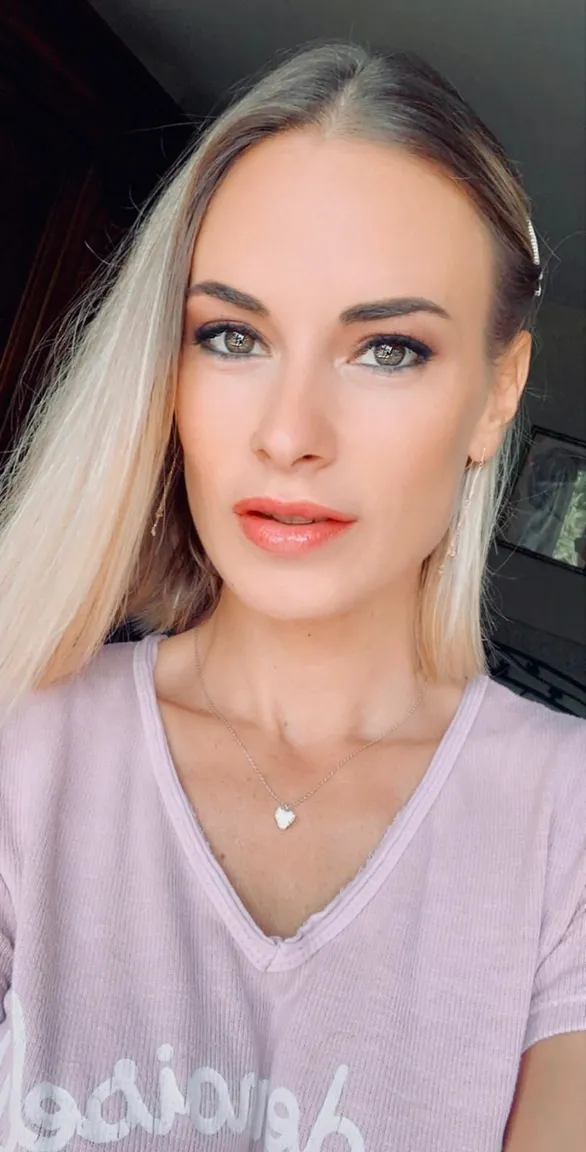 Clairecastel nude leak — photo porn MYM de Clairecastel nue