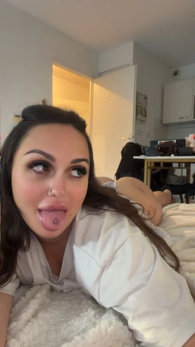 Clairedelune12 nude leak — photo porn MYM de Clairedelune12 nue
