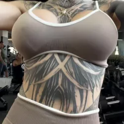 Dieschneckee nude — vidéo porn leak MYM