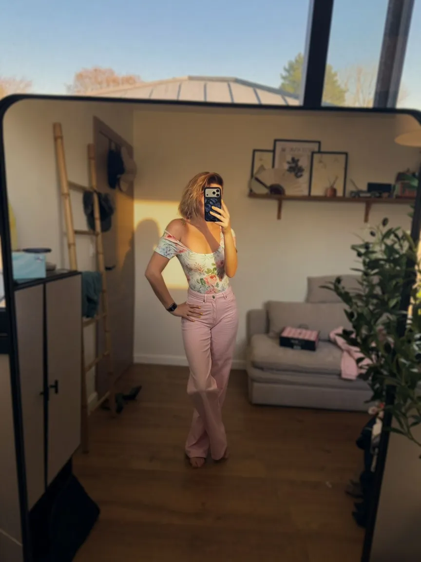 Diluvienne nude leak — photo porn MYM de Diluvienne nue