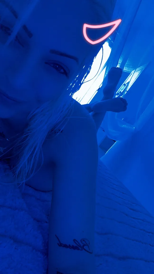 Divinekreine nude leak — photo porn MYM de Divinekreine nue