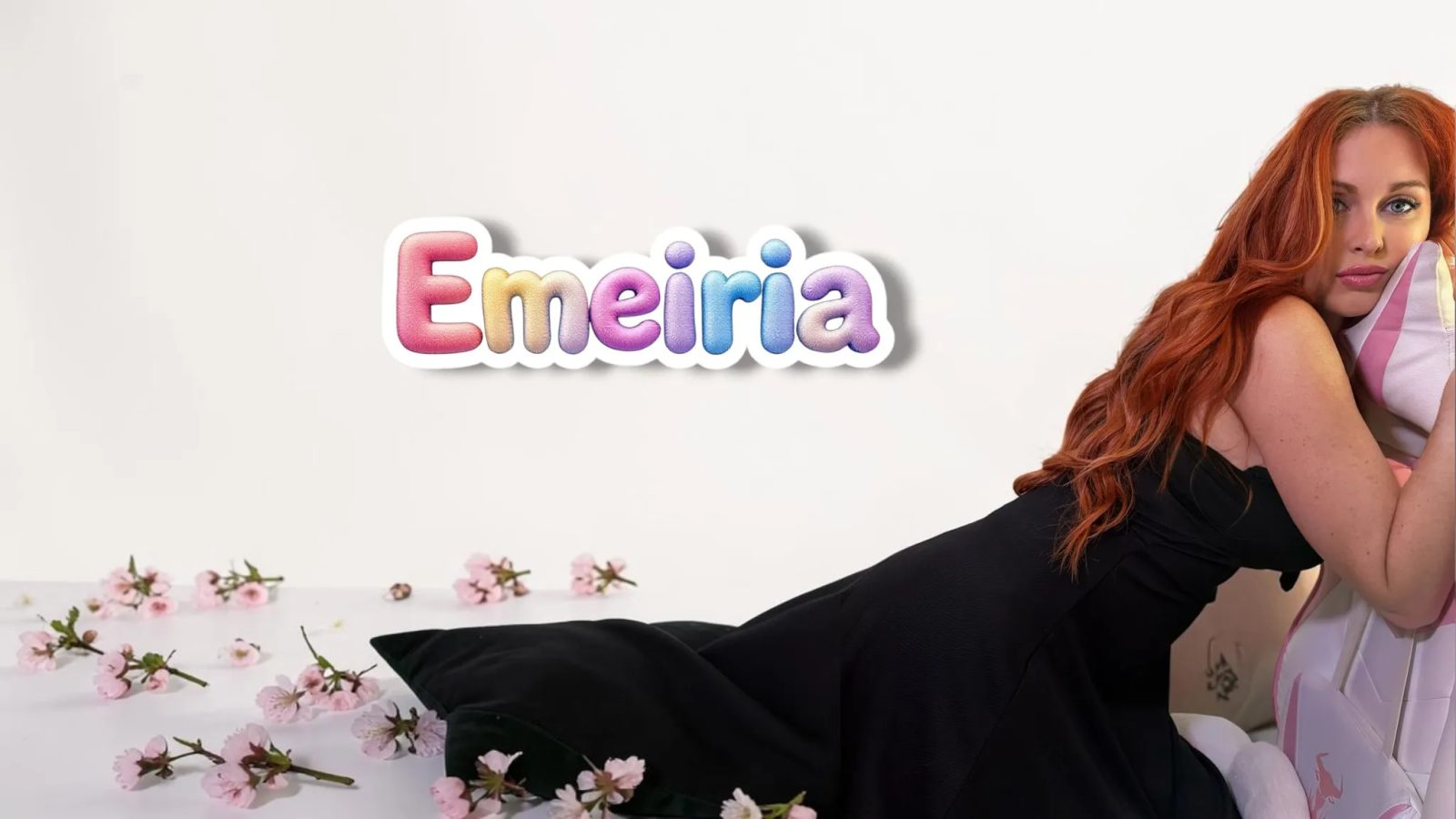 Bannière du profil de Emeiria