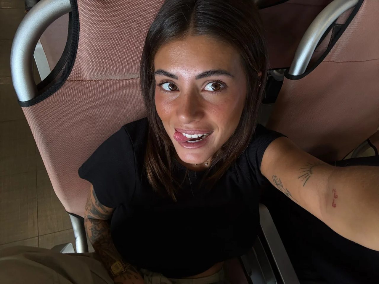 Emiiby nude leak — photo porn MYM de Emiiby nue
