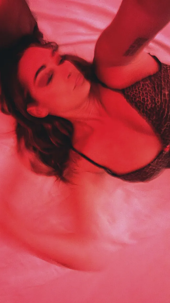 Emilienefnaf nude leak — photo porn MYM de Emilienefnaf nue