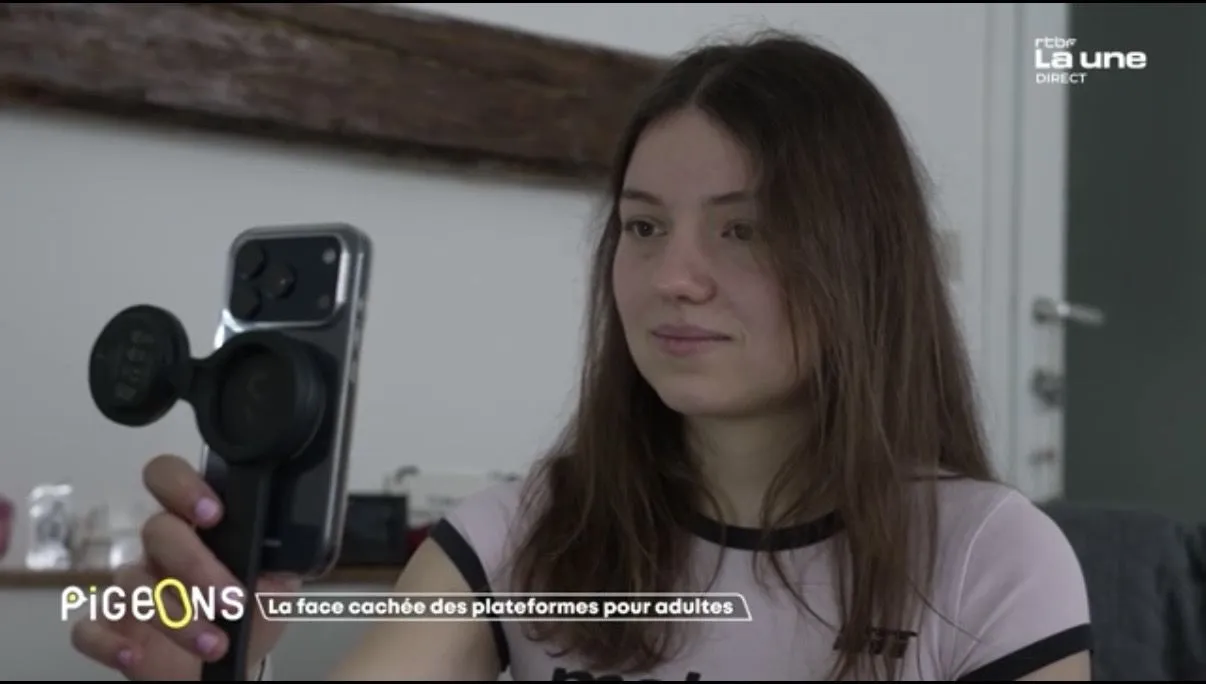 Emy25 nude leak — photo porn MYM de Emy25 nue