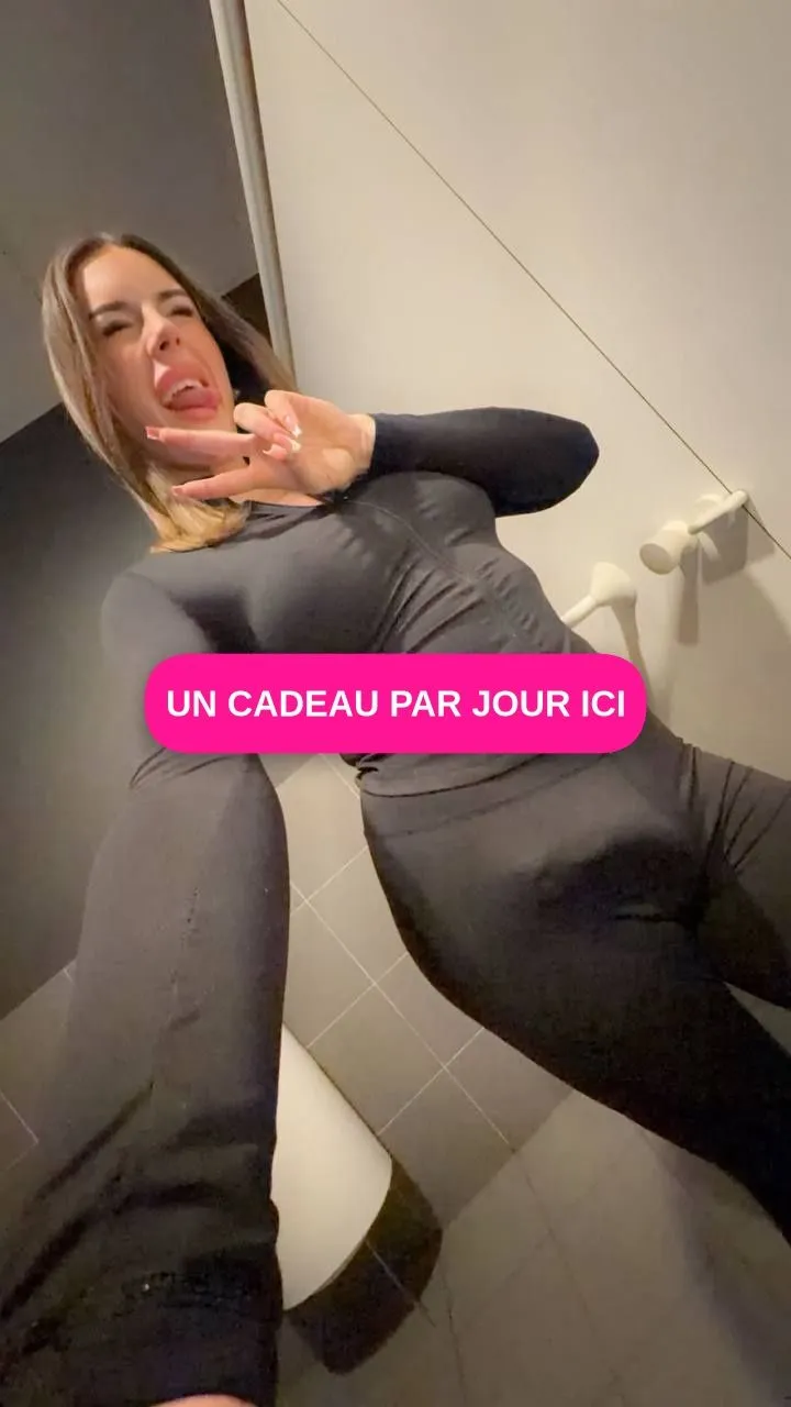 Evacdc nude leak — photo porn MYM de Evacdc nue