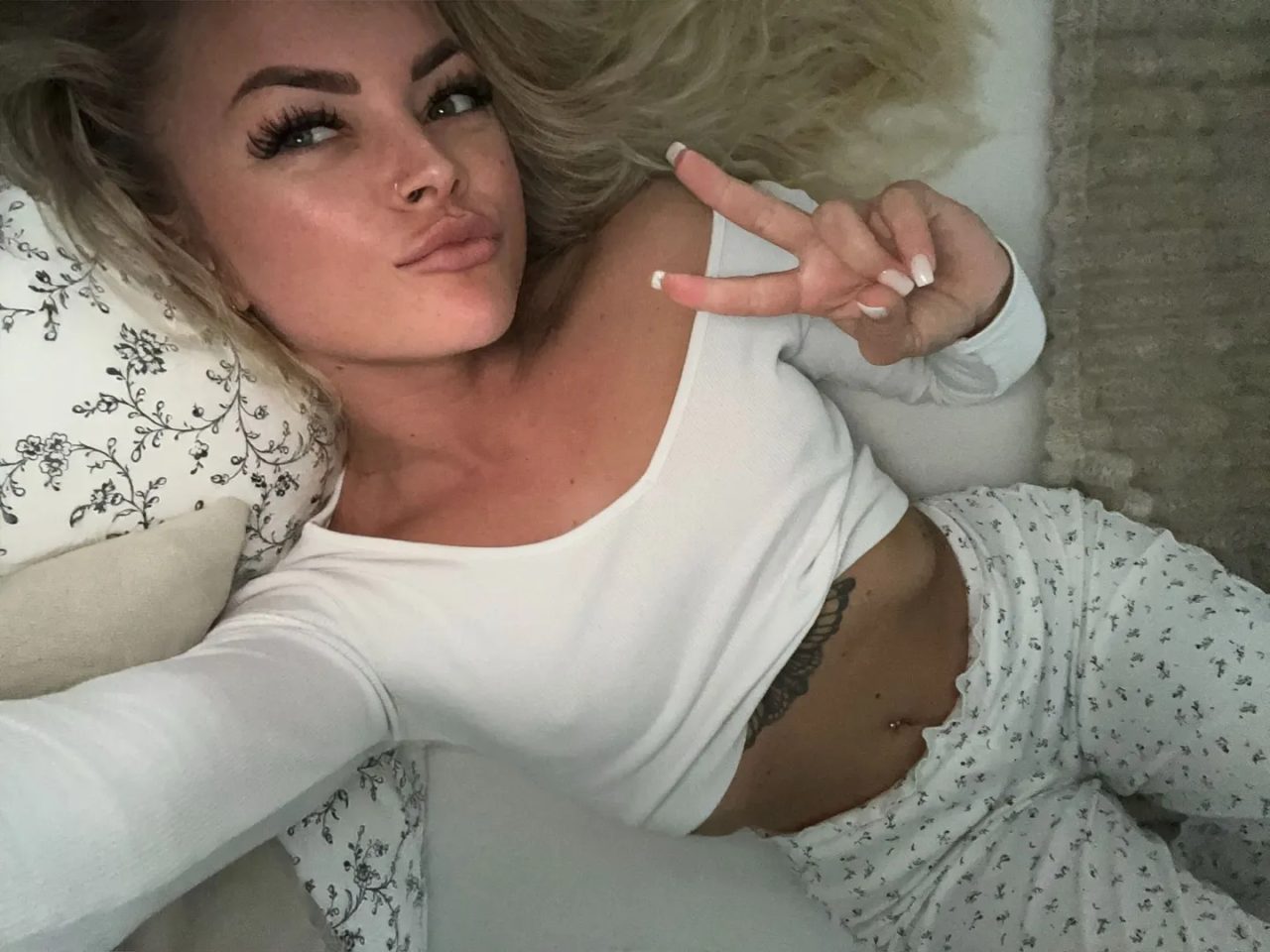 Evadlsk nude leak — photo porn MYM de Evadlsk nue