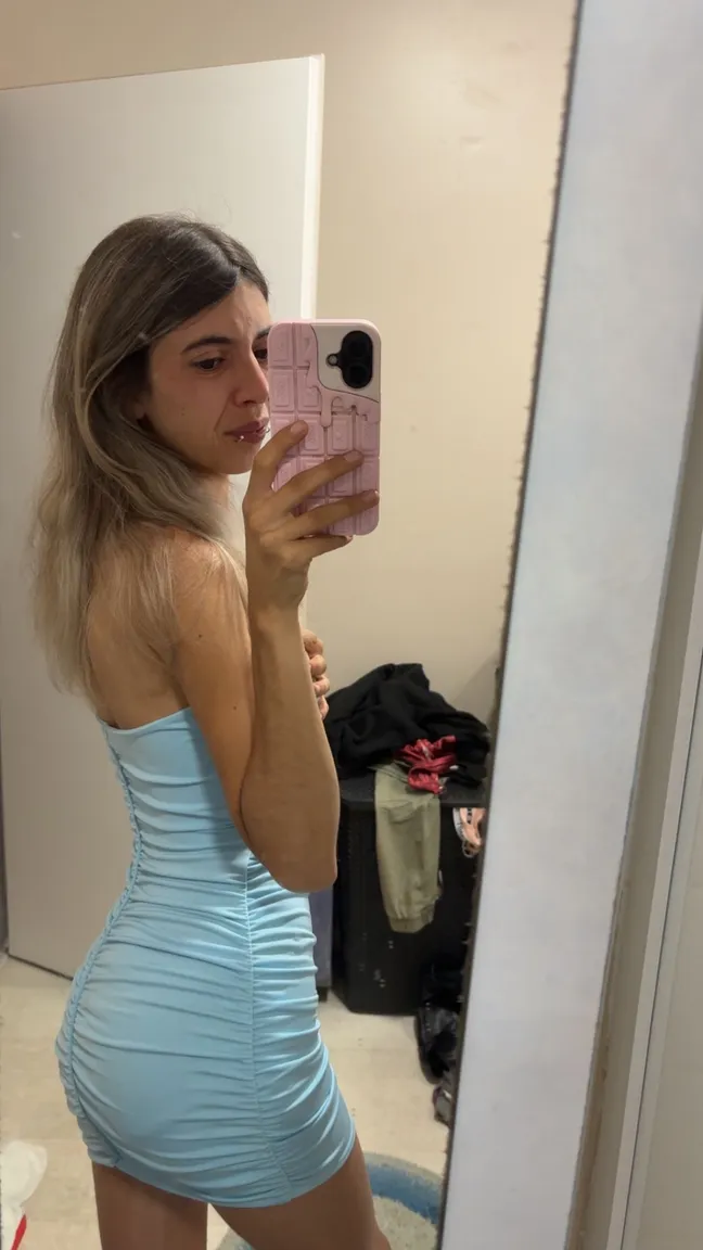 Evechipie23 nude leak — photo porn MYM de Evechipie23 nue