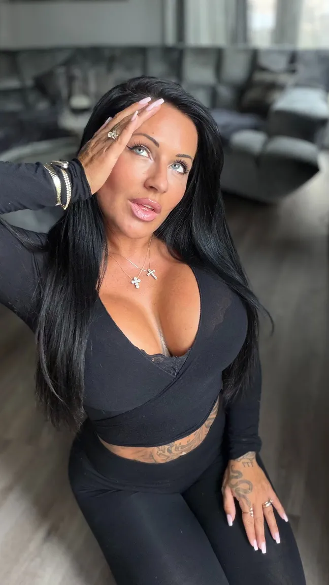 Followjuliajasmin nude leak — photo porn MYM de Followjuliajasmin nue