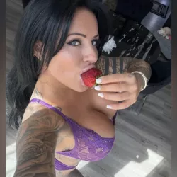 Followjuliajasmin nude — photo porn leak MYM