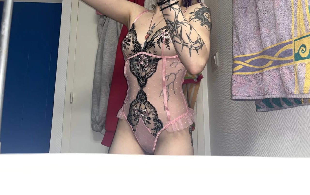 Glamfootyage nude leak — photo porn MYM de Glamfootyage nue