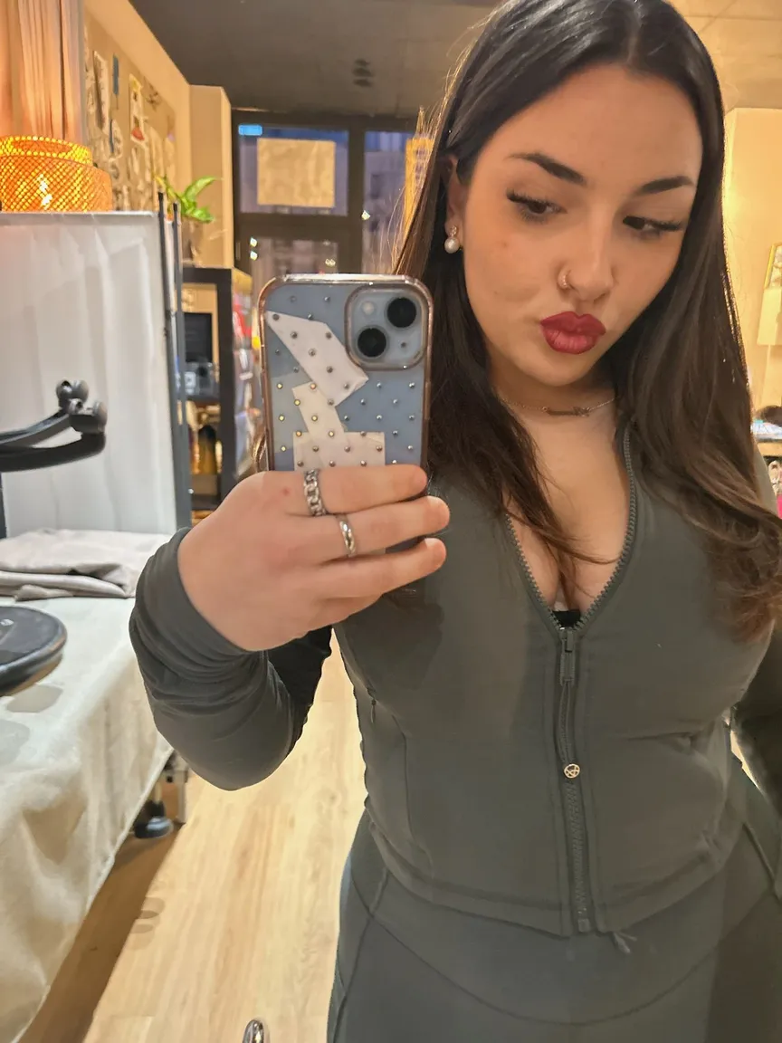 Hannahcomdaa nude leak — photo porn MYM de Hannahcomdaa nue