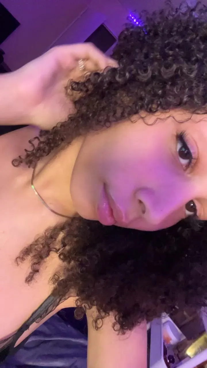 Photo de Imnotlinaa - MYM