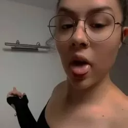 Its_me_melii nude — vidéo porn leak MYM