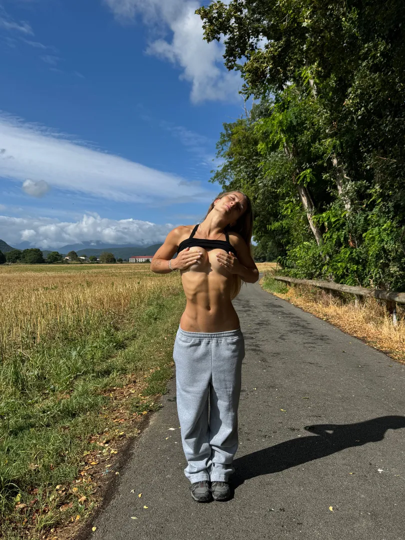 Photo de Juicy_lilie - MYM