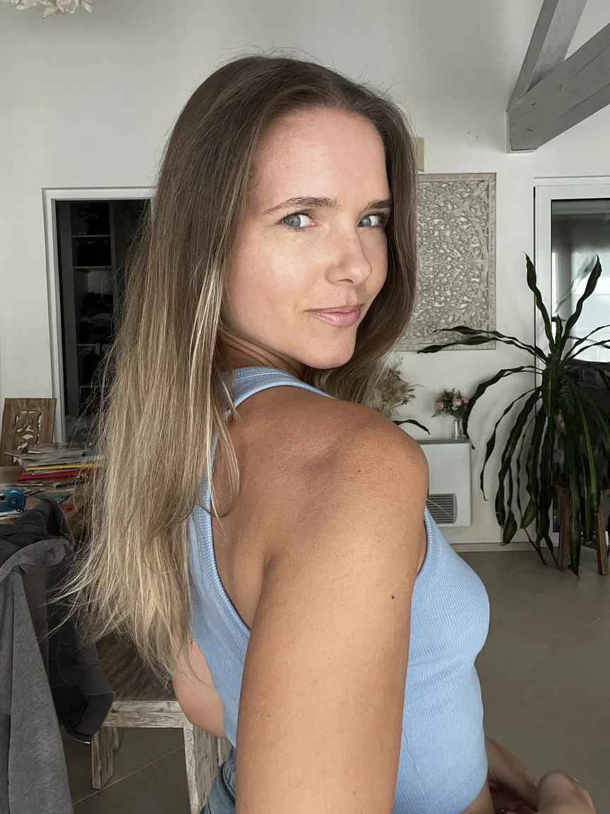 Julie77 nude leak — photo porn MYM de Julie77 nue