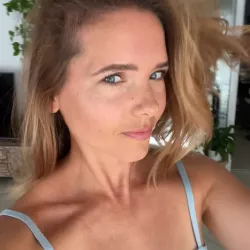 Julie77 nude — vidéo porn leak MYM