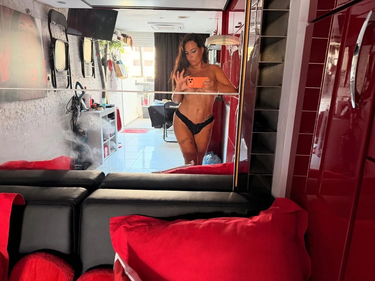 Kellyhelard nude leak — photo porn MYM de Kellyhelard nue