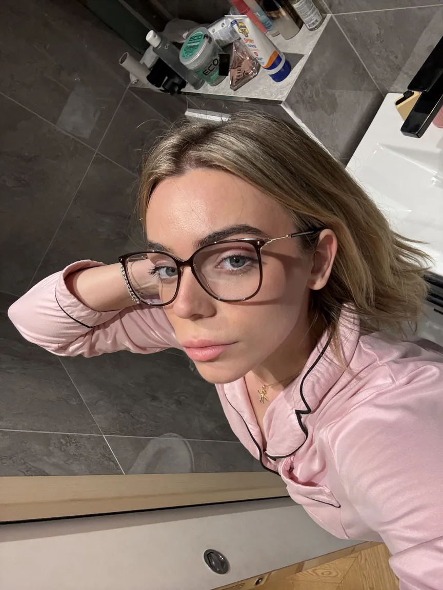 Kikimorand_502 nude leak — photo porn MYM de Kikimorand_502 nue