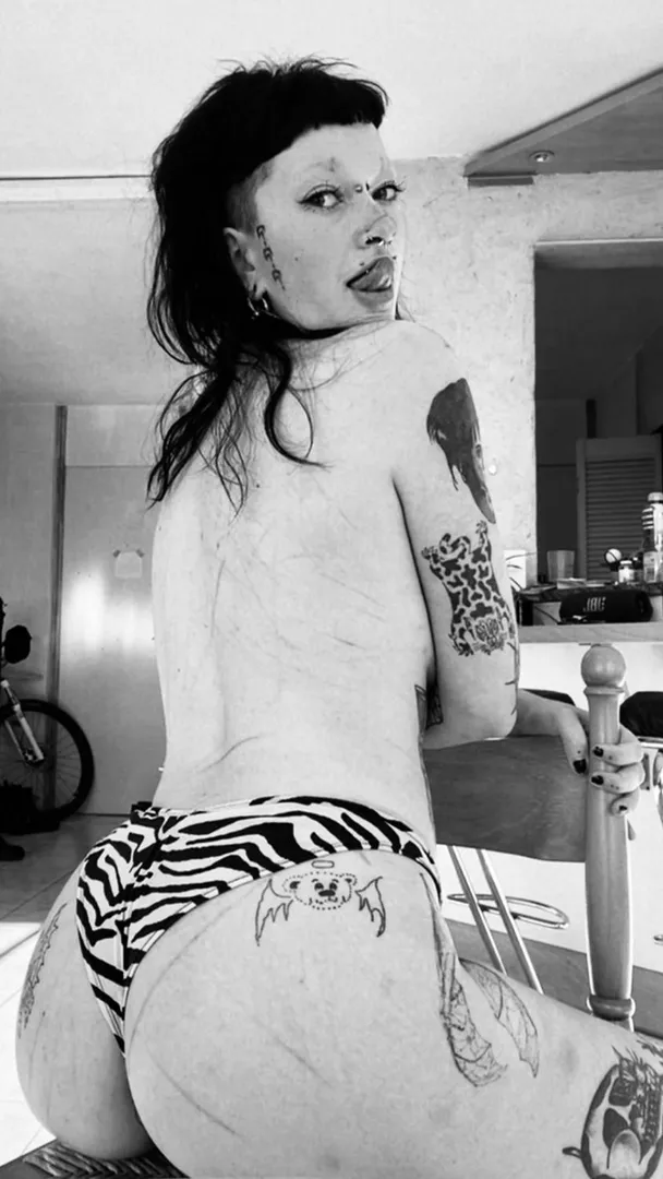 Photo de Kinky_zer0 - MYM