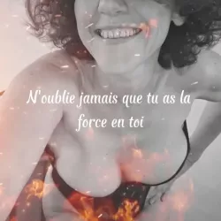 La_lantiponneuse nude — vidéo porn leak MYM