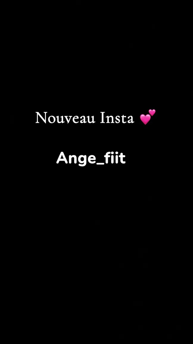 La_petite_ange nude leak — photo porn MYM de La_petite_ange nue
