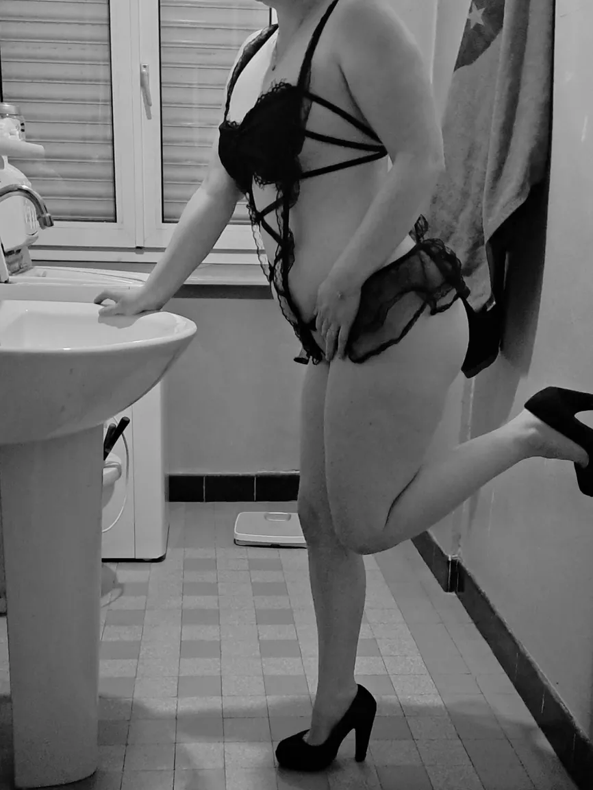 Laetitia-69 nude leak — photo porn MYM de Laetitia-69 nue