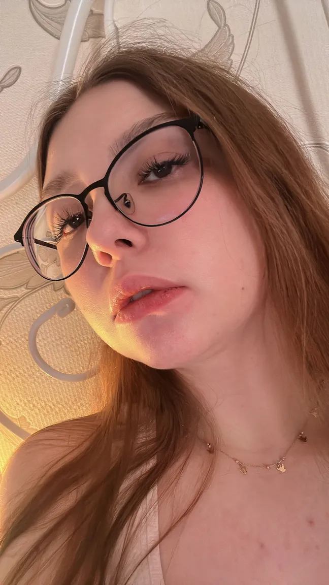 Lapetitecamille nude leak — photo porn MYM de Lapetitecamille nue