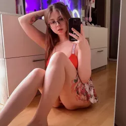 Lapetitecamille nude — photo porn leak MYM