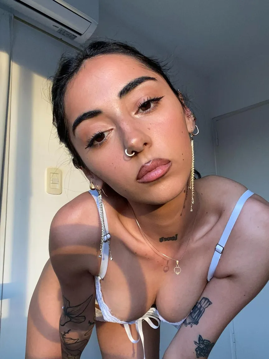 Lapetitepili nude leak — photo porn MYM de Lapetitepili nue